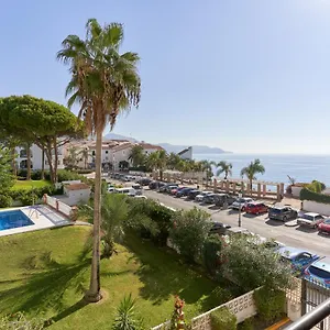 carabeo-23.hotelsinnerja.org/
