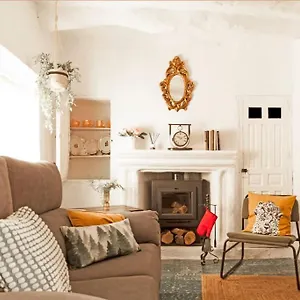 Сasa de vacaciones La Casita Del Pueblo Pet Friendly Granada, Acebuches