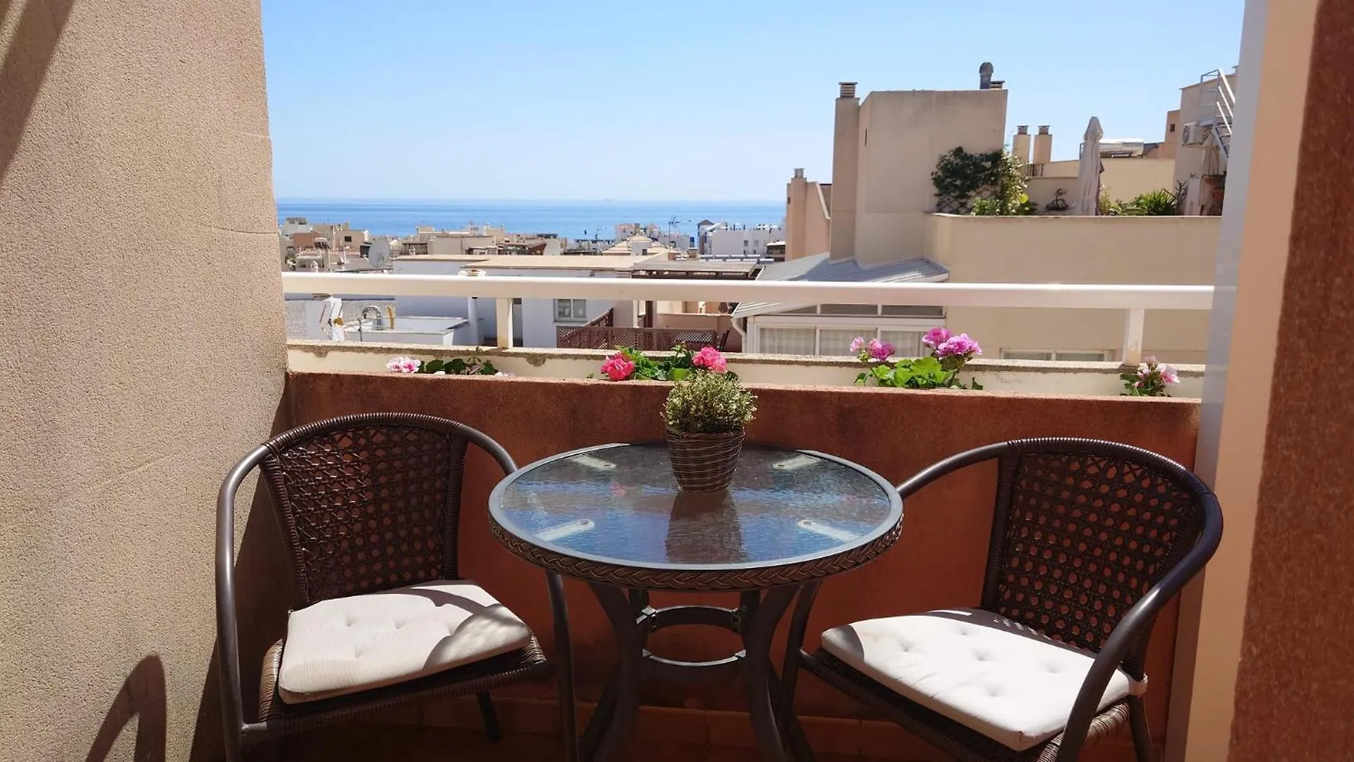 Carmen Apartamento Millon - Private Roof Terrace With Jacuzzi & Bbq Nerja